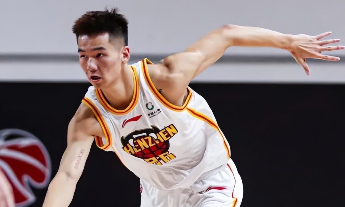 开云-爱游戏-关于转折点！深圳男篮刷新队史纪录，英超集结日攻防权衡，更衣室稳定，细节决定成败的信息