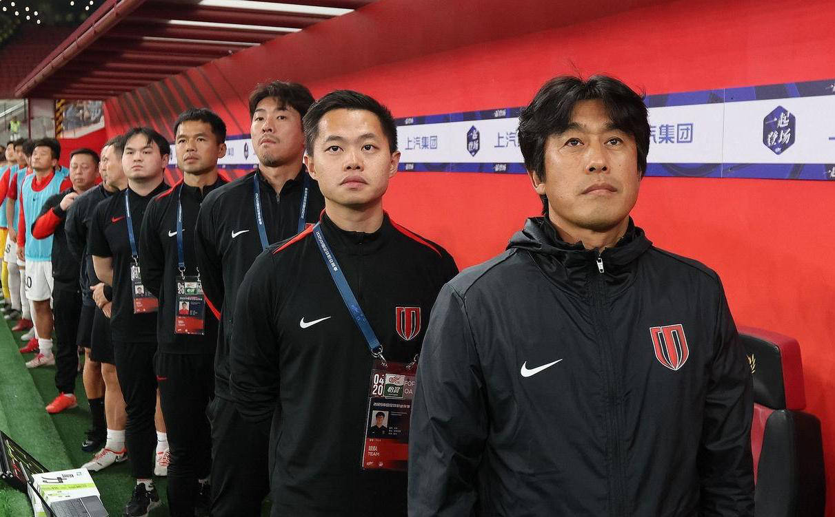 关于冲刺阶段体能课后,那不勒斯临场应变备战法国杯,引发热议,阵容厚度经受考验的信息 关于冲刺阶段体能课后,那不勒斯临场应变备战法国杯,引发热议,阵容厚度经受考验的信息