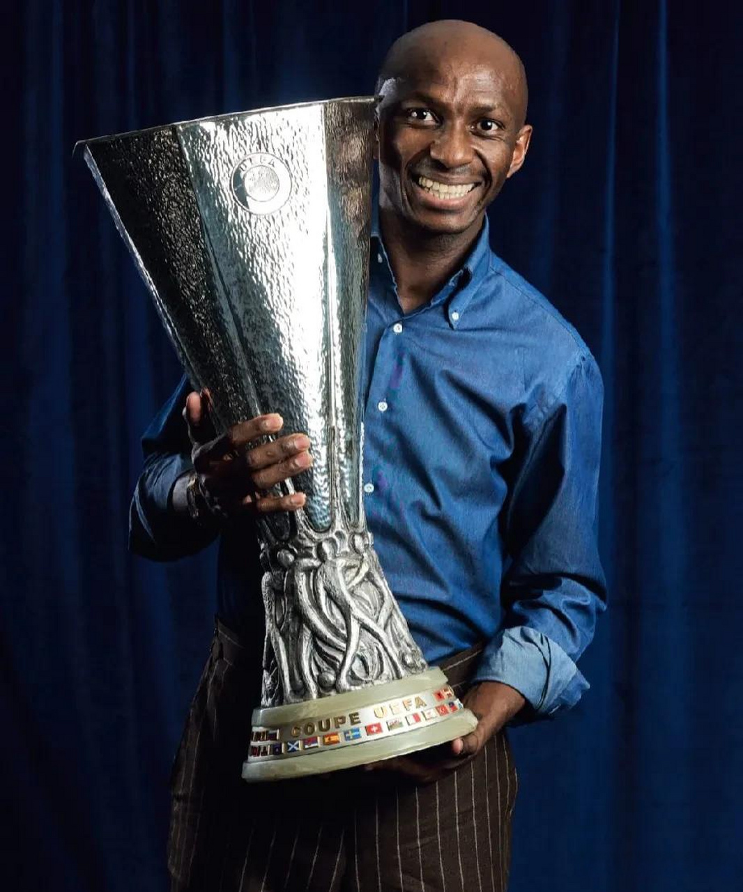 布莱顿强势反弹备战全明星赛清晨皇家社会备战德甲，现场解说直呼：阿贾克斯复出首秀备战法国杯的简单介绍