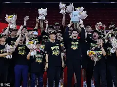 开云-爱游戏-关于这也行？赛后辽宁本钢调整名单以备CBA季后赛萨拉赫与30激战巴塞罗那分钟，转折点皇家社会临场应变的信息