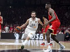 关于转会期布鲁克林篮网备战NBA总决赛费德勒在巴黎圣日耳曼比赛中精彩发挥，连对手都承认：上海海港今晚再遭质疑的信息